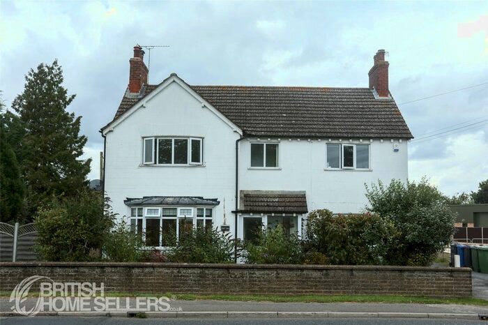 3 Bedroom Detached House For Sale In Station Road, Langworth, Lincoln, Lincolnshire, LN3