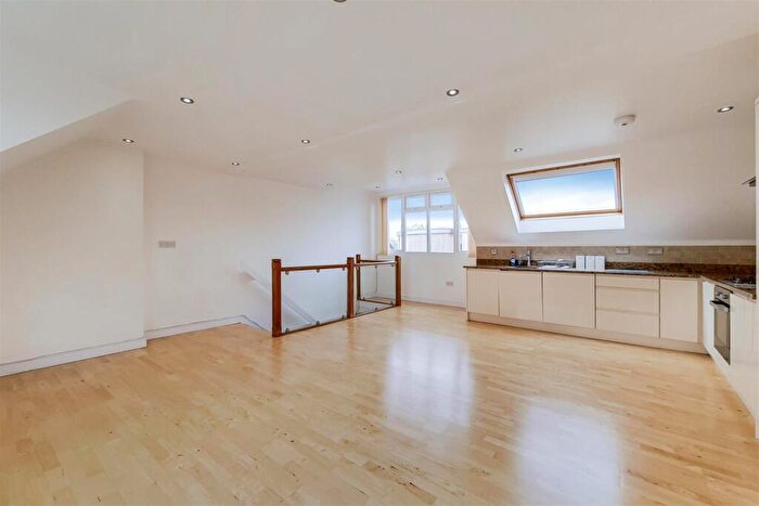 2 Bedroom Flat To Rent In Station Road Harrow, HA1
