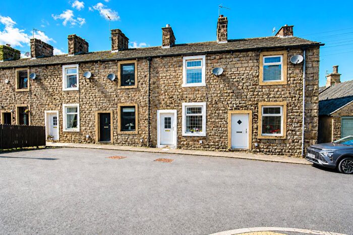 2 Bedroom Terraced House For Sale In Bethesda Street, Barnoldswick, BB18