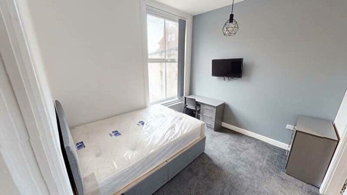2 Bedroom Property To Rent In Banyard Road, London, SE16