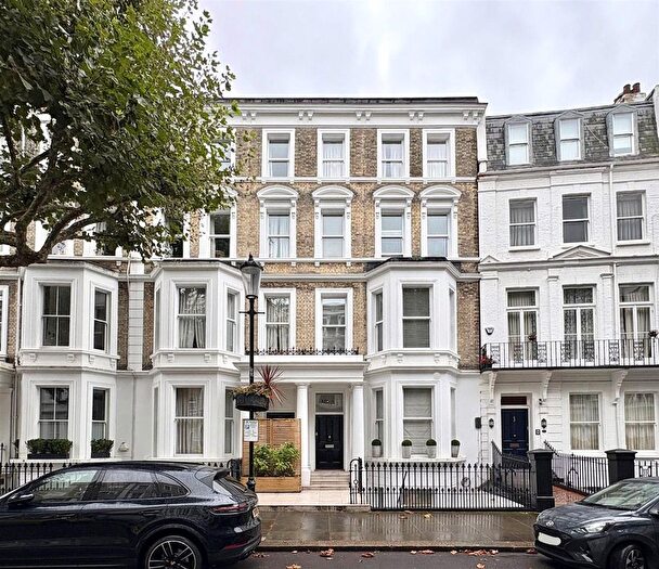 1 Bedroom Flat For Sale In Philebach Gardens, London, SW5