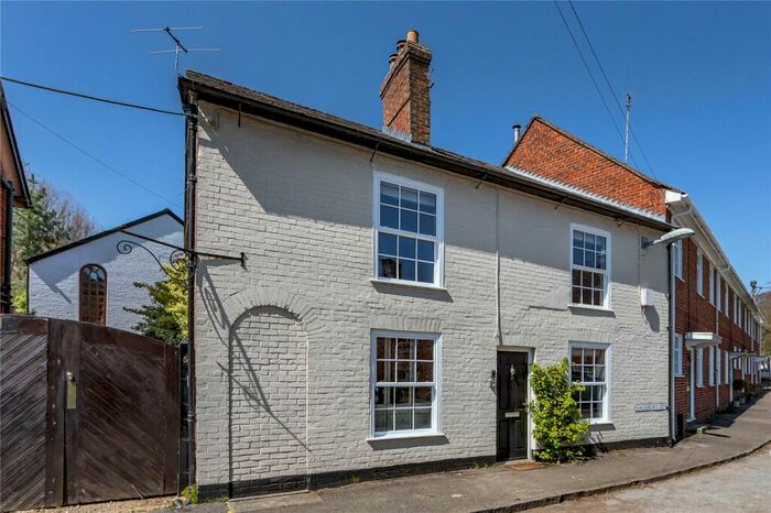 5 Bedroom End Of Terrace House For Sale In Salisbury Street, Cranborne, Wimborne, Dorset, BH21