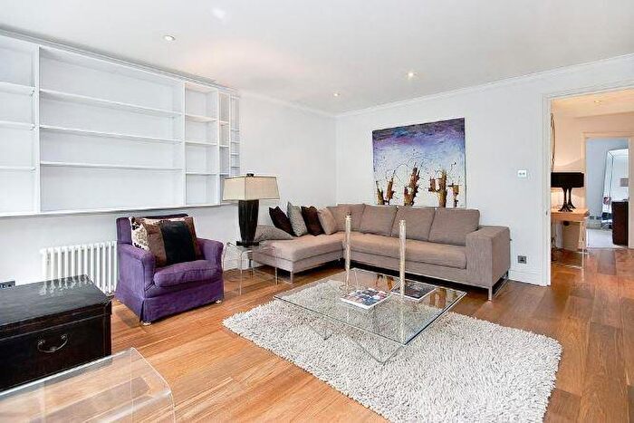 2 Bedroom Apartment To Rent In Gloucester Place, Marylebone, London, NW1