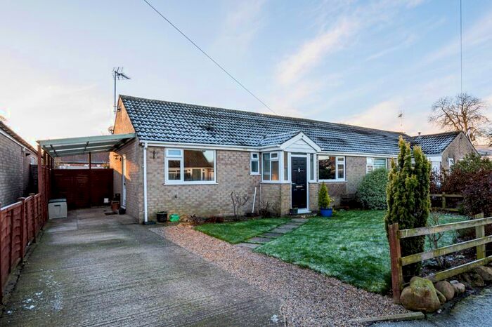 2 Bedroom Semi-Detached Bungalow For Sale In Low Field Lane, Staveley, Knaresborough, HG5