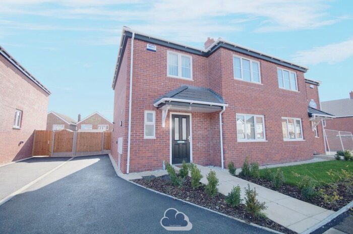 3 Bedroom Semi-Detached House To Rent In Parkville Highway, Coventry, CV6
