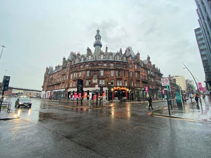 3 Bedroom Flat To Rent In Sauchiehall Street, Glasgow, Glasgow City, G2