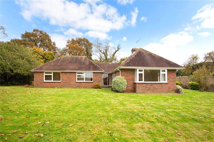 3 Bedroom Bungalow To Rent In Blakehurst, Warningcamp, Arundel, West Sussex, BN18
