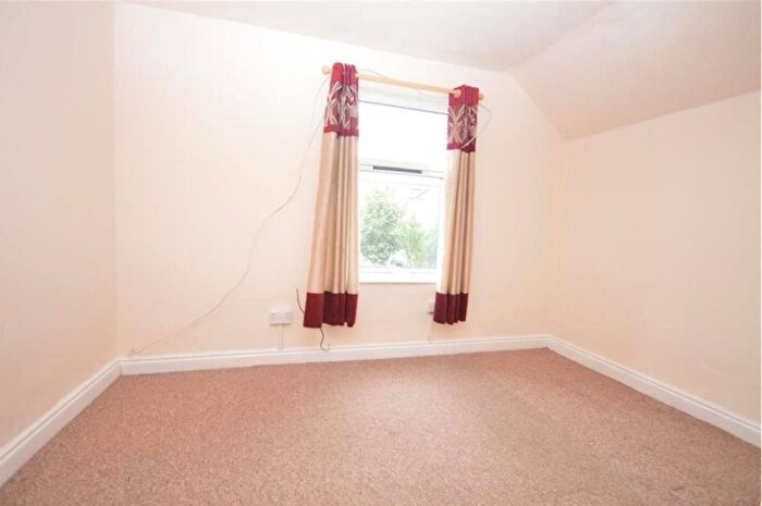 1 Bedroom Flat To Rent In Regent Street, Kettering, NN16