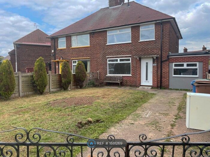 4 Bedroom Semi-Detached House To Rent In Daniel Crescent, Mansfield, NG18