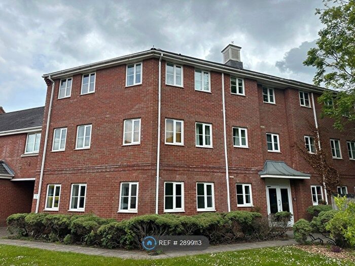 2 Bedroom Flat To Rent In Hemming Way, Norwich, NR3