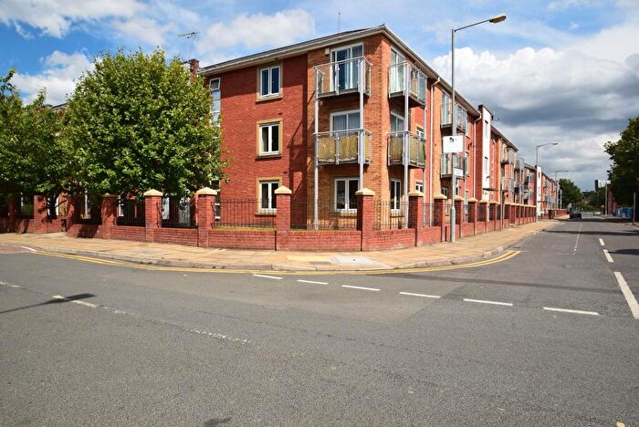 2 Bedroom Apartment To Rent In Chevassut Street, Hulme, Manchester, M15
