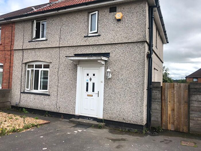 3 Bedroom End Terrace House To Rent In Throgmorton Road, Bristol, BS4