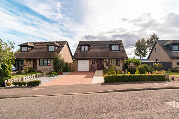 3 Bedroom Detached House For Sale In St. Ninians Road, Padanaram, Forfar, DD8