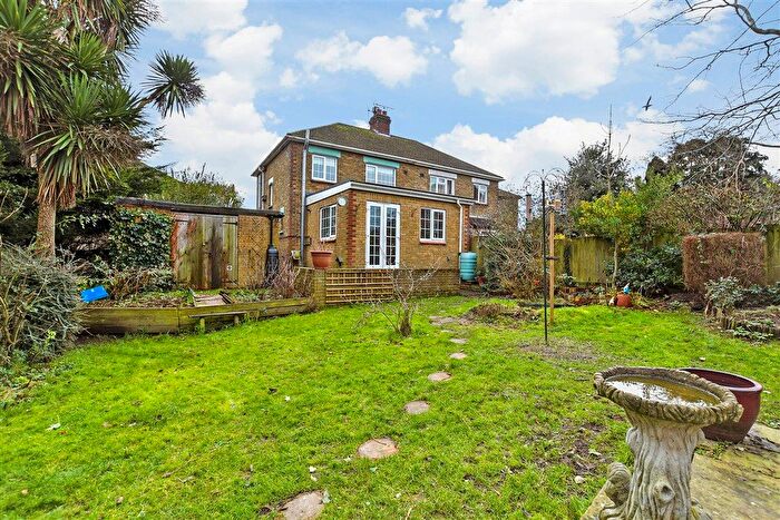 3 Bedroom Semi-detached House For Sale In Forelands Square, Deal, Kent, CT14