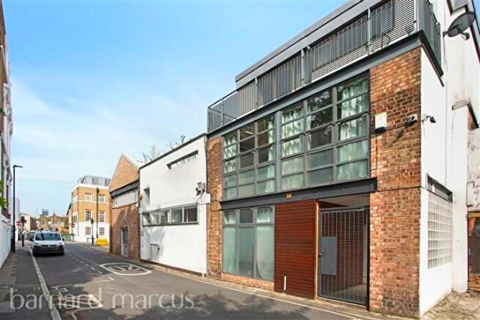 2 Bedroom Property To Rent In Palfrey Place, Kennington, London, SW8