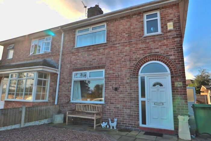 3 Bedroom Semi-Detached House To Rent In Mersey Walk, Latchford, Warrington, WA4