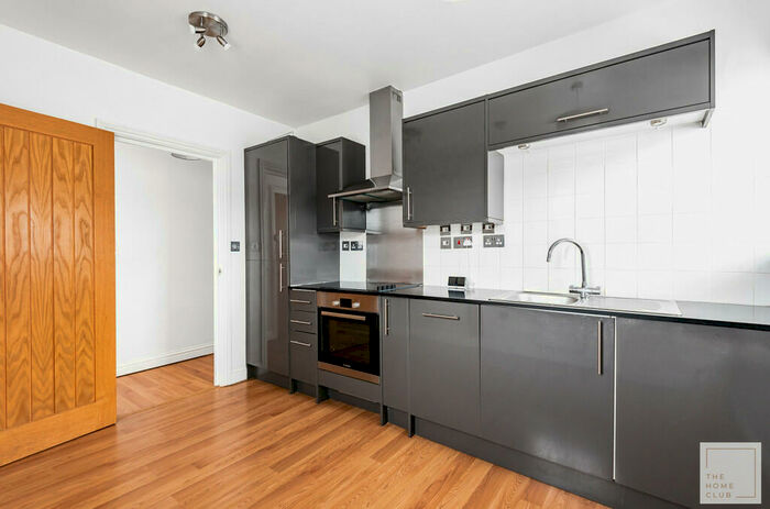 1 Bedroom Apartment To Rent In Ambersham House, Woodbridge Road, GU1