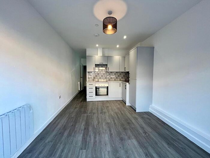 1 Bedroom Apartment To Rent In Cowbridge Road East, Canton, Cardiff, CF5