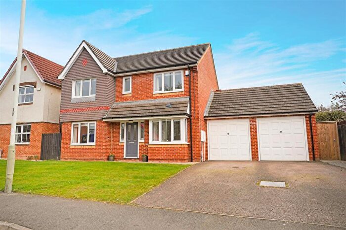 4 Bedroom Detached House For Sale In Charnwood Drive, Faverdale, Darlington, DL3