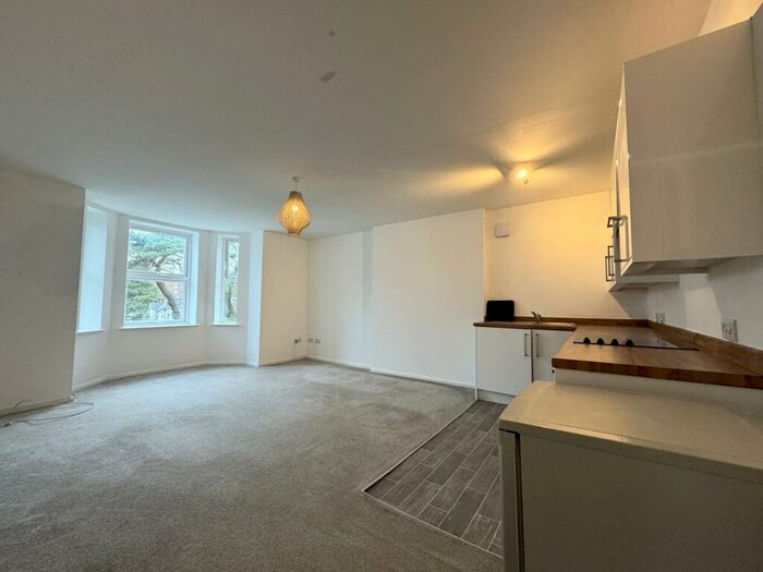 1 Bedroom Flat To Rent In Southcote Road, Bournemouth, BH1