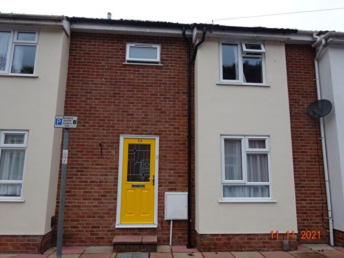 4 Bedroom Terraced House To Rent In Looe Road, St Davids, Exeter, EX4