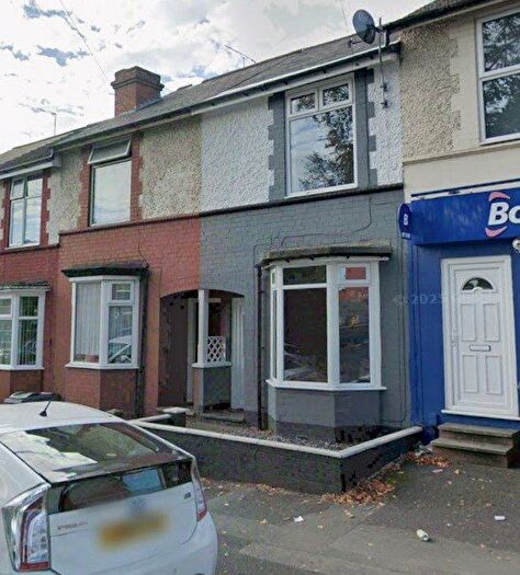 2 Bedroom Terraced House To Rent In The Uplands, Smethwick, West Midlands, B67