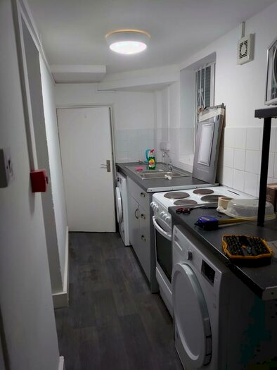 5 Bedroom Semi-Detached House To Rent In Rodney Road, Great Yarmouth, NR30