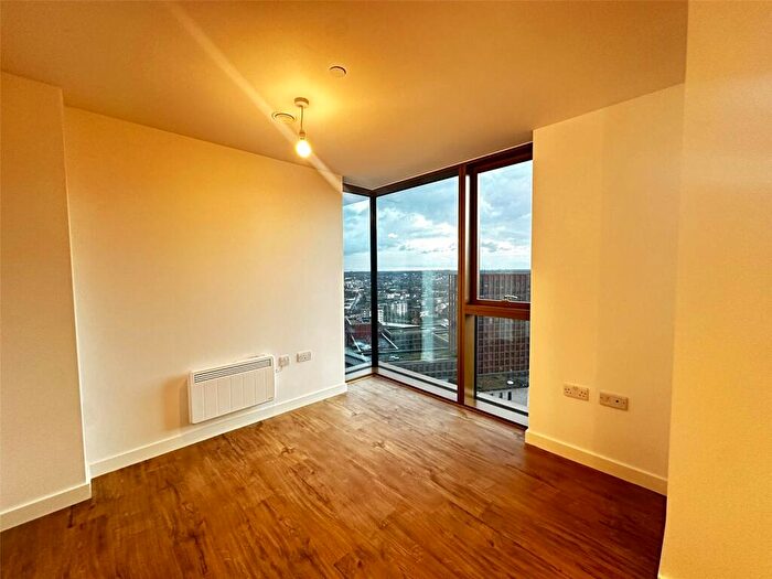 2 Bedroom Apartment To Rent In South Central, , Essex Street, Birmingham, B5