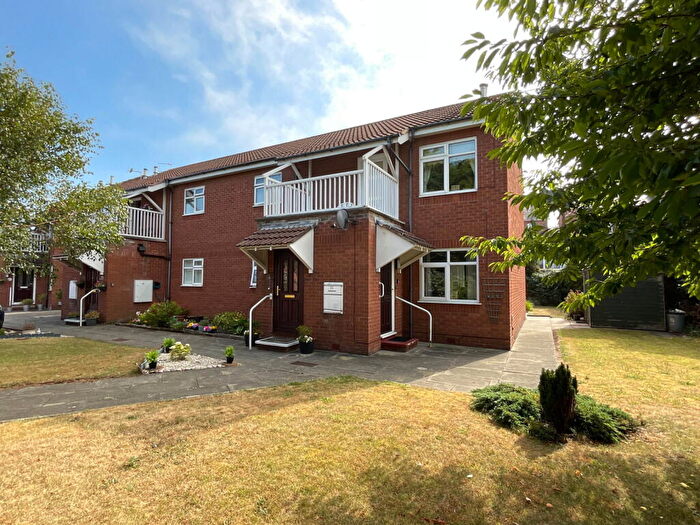 2 Bedroom Retirement Property For Sale In Manchester Road, Southport, PR9