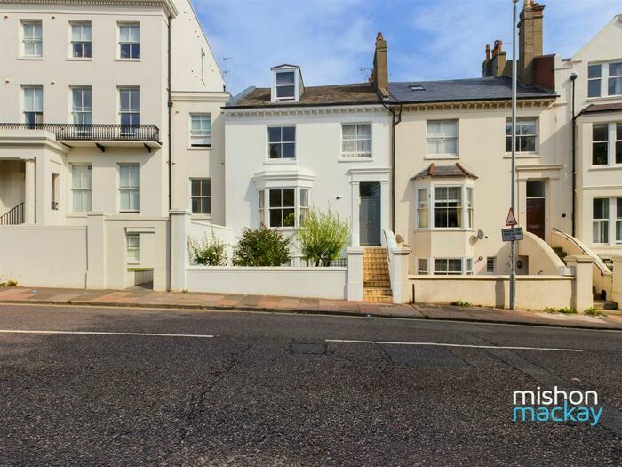 1 Bedroom Flat To Rent In Buckingham Place, Brighton, BN1