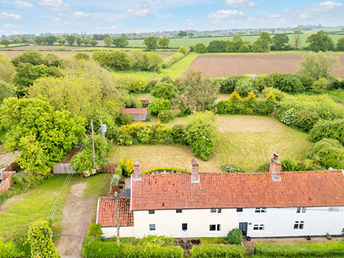 4 Bedroom Detached House For Sale In Gosbeck Road, Stowmarket, IP14