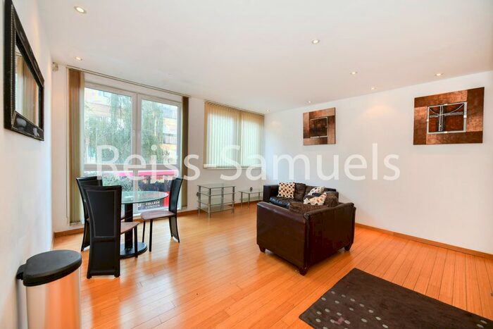1 Bedroom Flat To Rent In Helion Court, Westferry Road, Canary Wharf, Isle Of Dogs, Canary Wharf, Docklands, E14