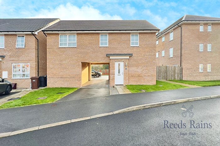 2 Bedroom Detached House For Sale In Riverside Avenue, Barlby, Selby, North Yorkshire, YO8