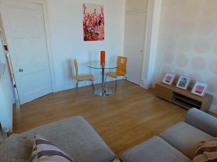 1 Bedroom Flat To Rent In Willowbank Road, Holburn, Aberdeen, AB11