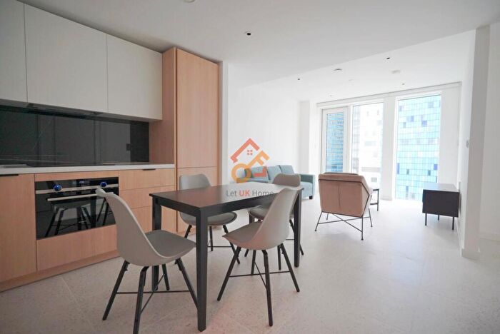 Studio To Rent In Bouchon Point, Cendal Crescent, London, E1