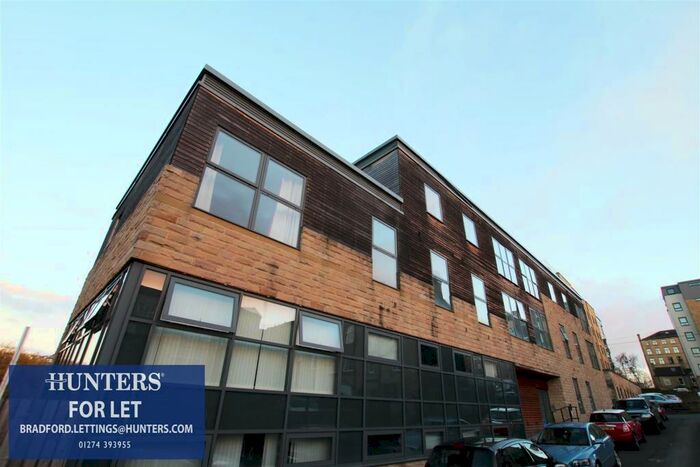 1 Bedroom Flat To Rent In Salem Street, Bradford, BD1