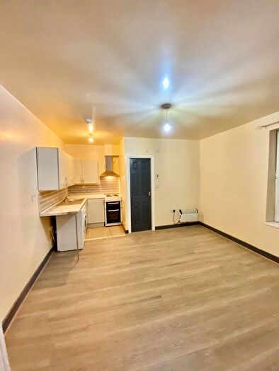 1 Bedroom Flat To Rent In Ladypool Road, Birmingham, B12