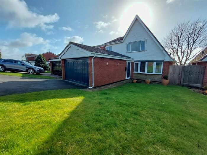 4 Bedroom Detached House For Sale In Garswood Road, Billinge, WN5