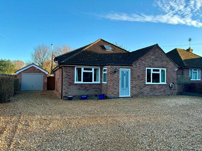 4 Bedroom Chalet For Sale In Hampstead Norreys Road, Hermitage, Thatcham, RG18