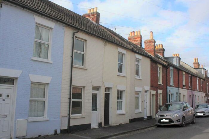 2 Bedroom Terraced House To Rent In Salisbury - Love Lane, SP1
