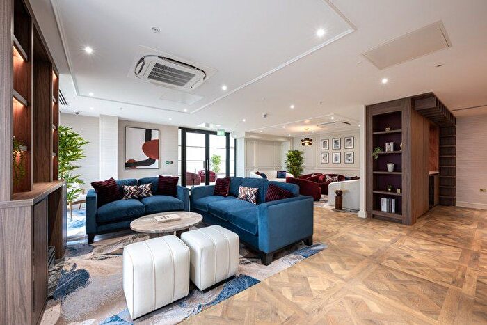 2 Bedroom Flat For Sale In So Resi North Acton, W3