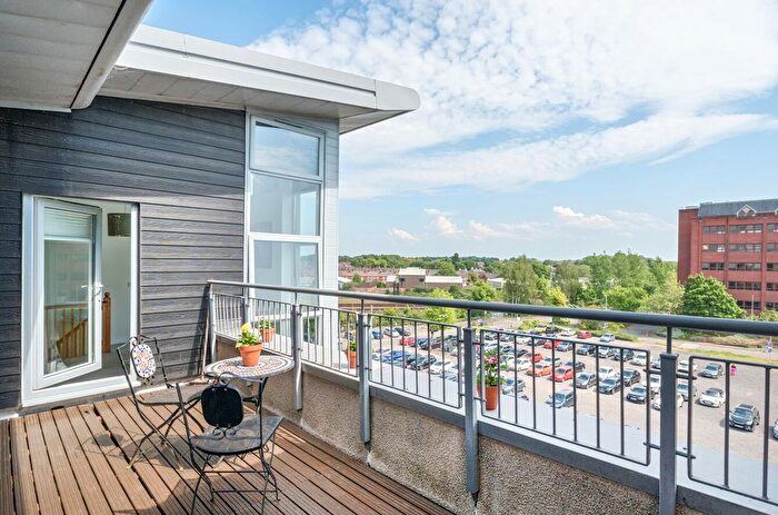 3 Bedroom Flat For Sale In Queens Road, Chester, Cheshire, CH1
