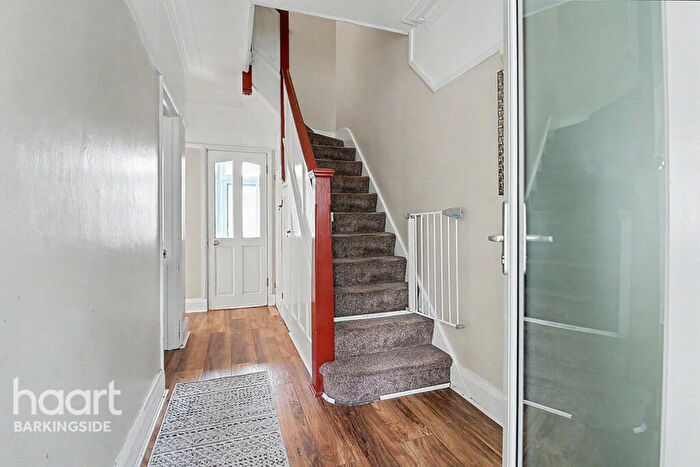 3 Bedroom End Of Terrace House For Sale In Aldborough Road North, Newbury Park, IG2