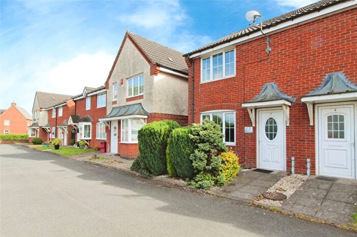 2 Bedroom End Of Terrace House To Rent In Ashby Road, Coalville, Leicestershire, LE67