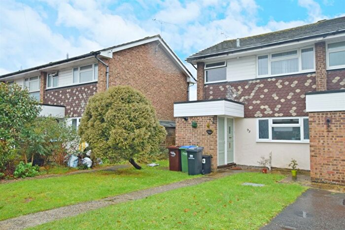 3 Bedroom End Of Terrace House To Rent In Stroud Green Drive, Bognor Regis, West Sussex, PO21