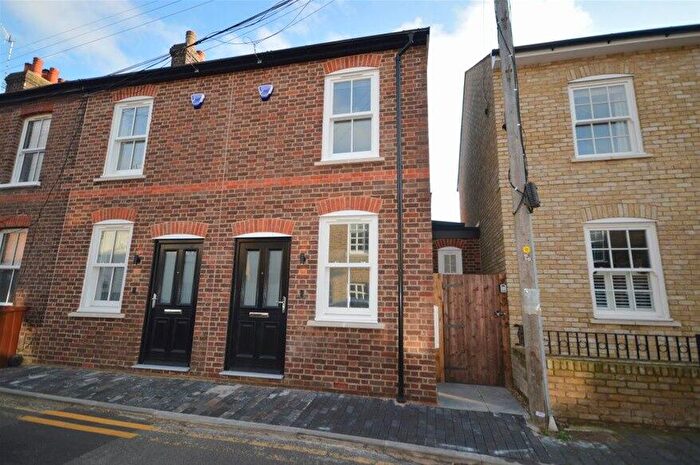 2 Bedroom House To Rent In Temperance Street, St Albans, St. Albans, AL3
