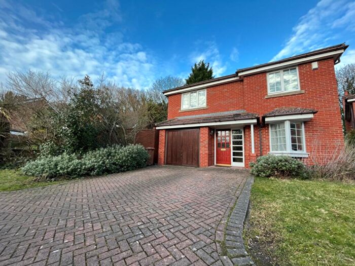 5 Bedroom Detached House To Rent In Berkswell Close, Solihull, West Midlands, B91