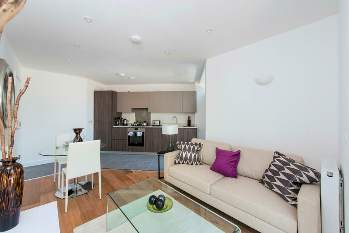 1 Bedroom Flat To Rent In Sotherby Court, Sewardstone Road, Bethnal Green, London, E2