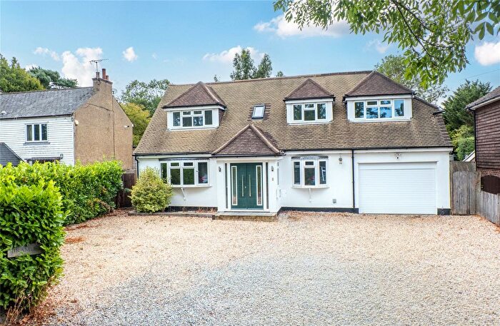 4 Bedroom Detached House For Sale In Steeles Lane, Meopham, Kent, DA13
