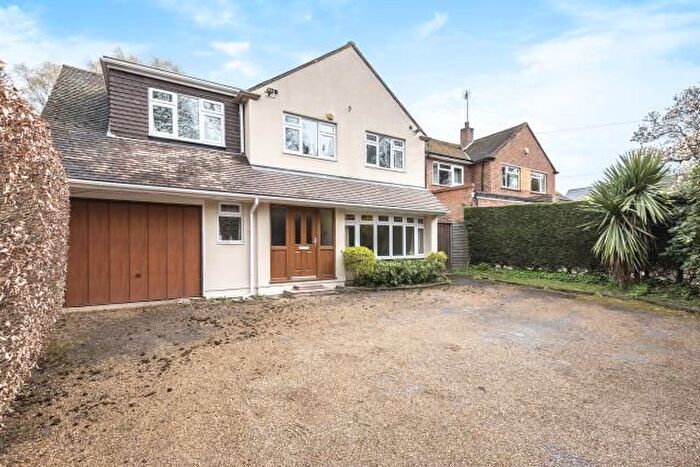 5 Bedroom Detached House To Rent In Virginia Water, Surrey, GU25